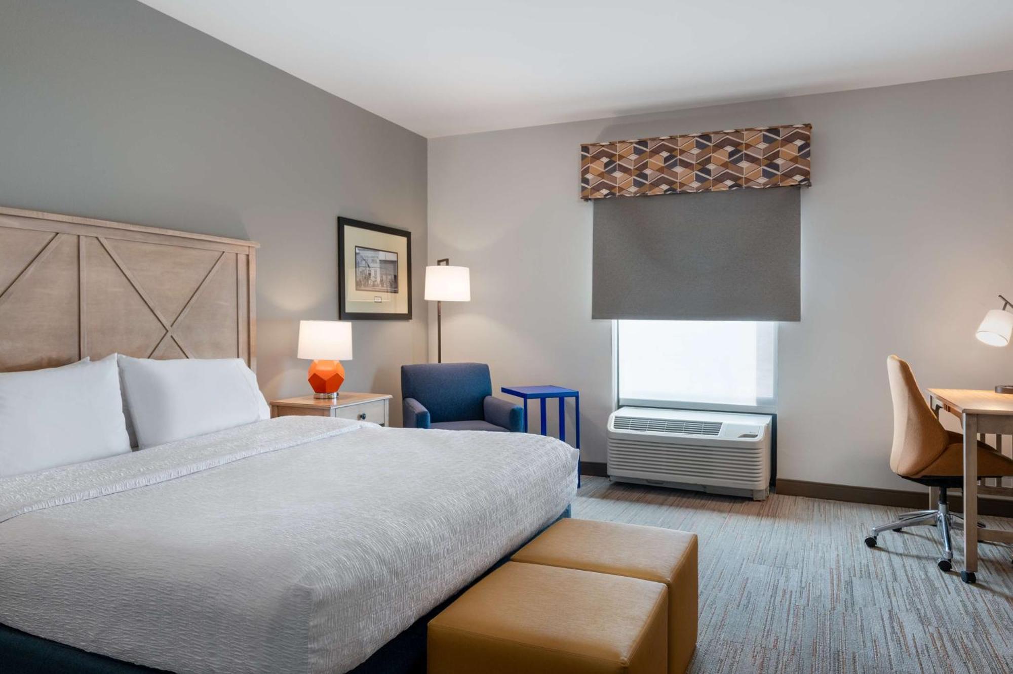 Hampton Inn & Suites Dodge City Boot Hill Casino Экстерьер фото