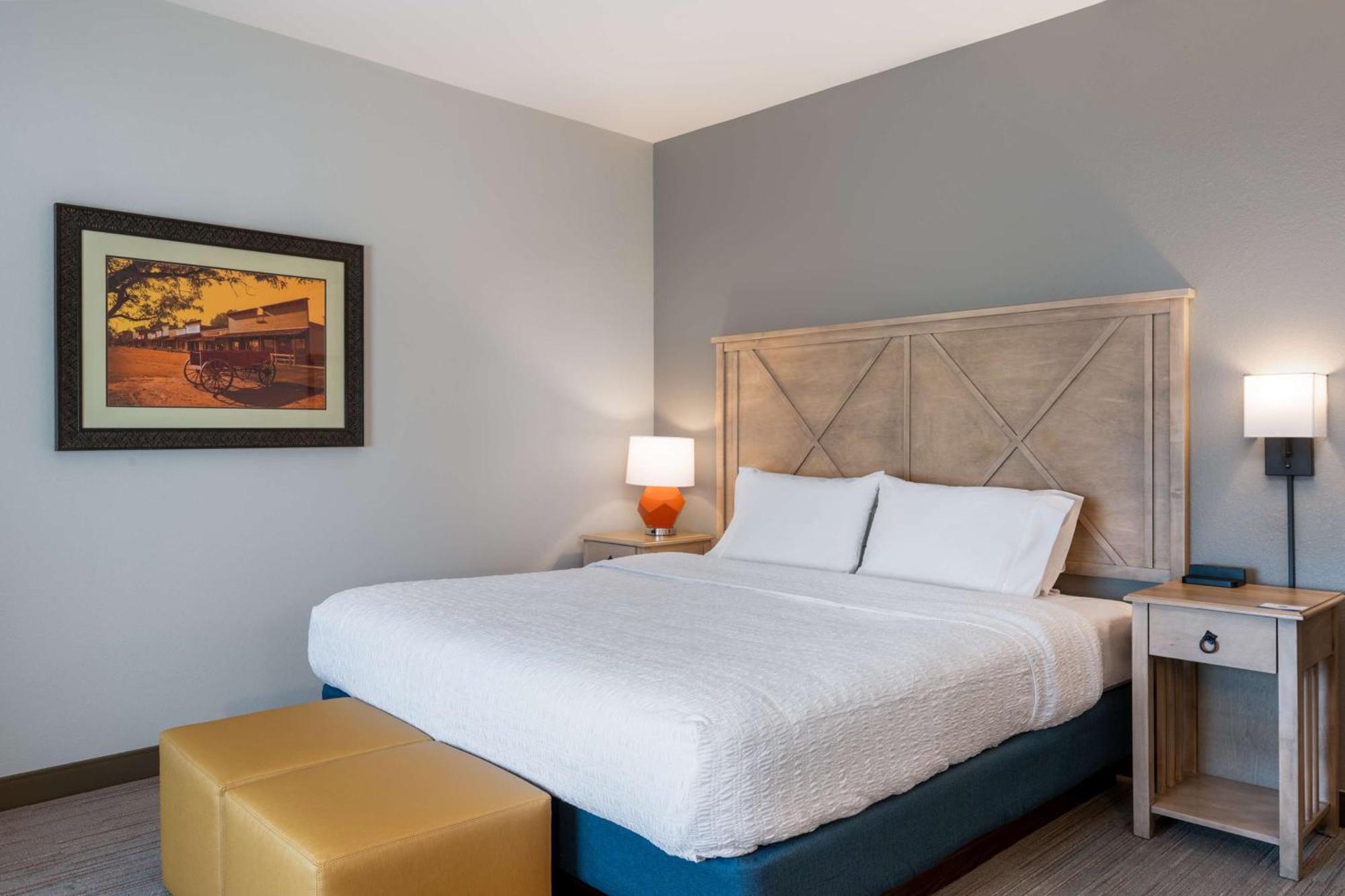 Hampton Inn & Suites Dodge City Boot Hill Casino Экстерьер фото
