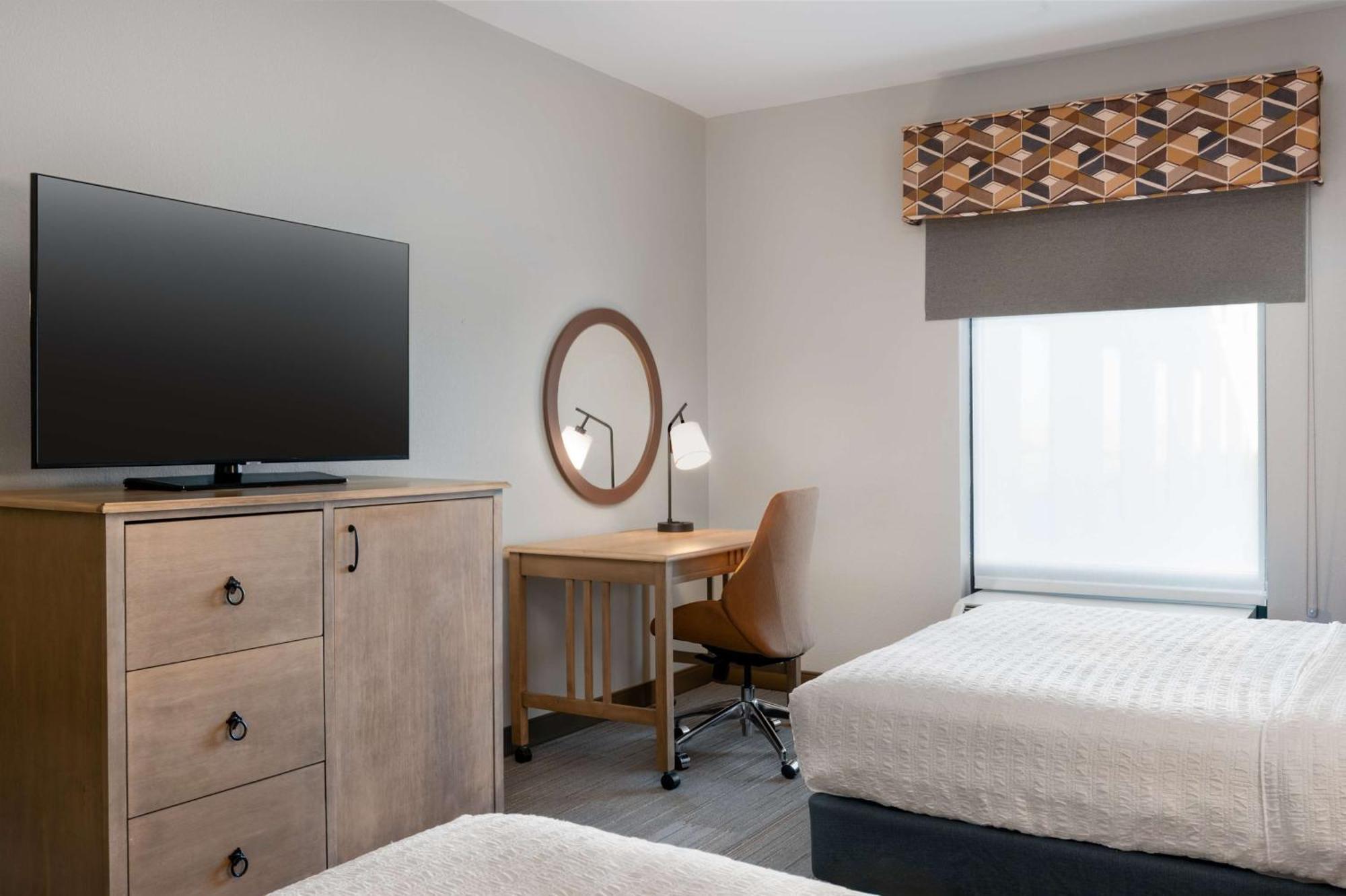 Hampton Inn & Suites Dodge City Boot Hill Casino Экстерьер фото