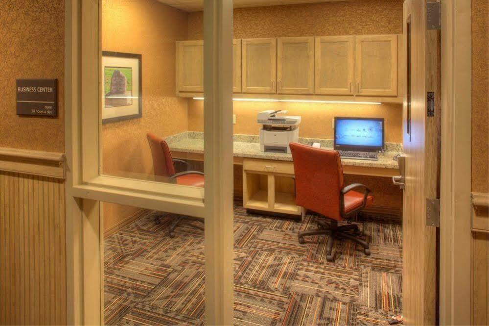 Hampton Inn & Suites Dodge City Boot Hill Casino Экстерьер фото